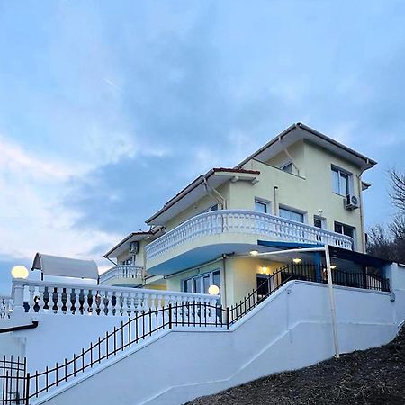 Villa Sorento Italian Neoclassica Balçık Dış mekan fotoğraf