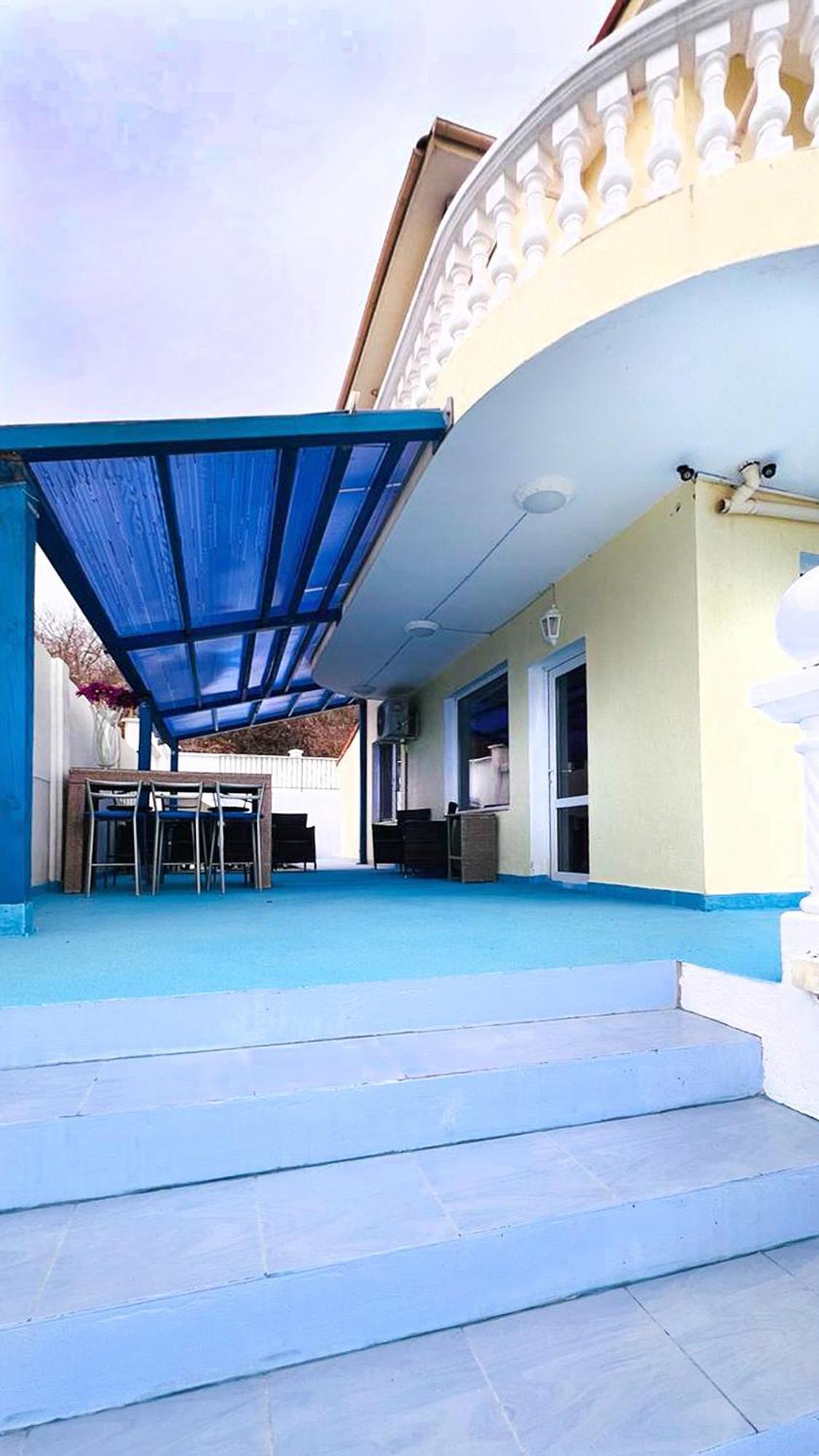 Villa Sorento Italian Neoclassica Balçık Dış mekan fotoğraf